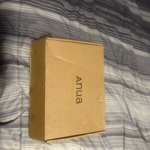 Anua Skincare Box - Brown